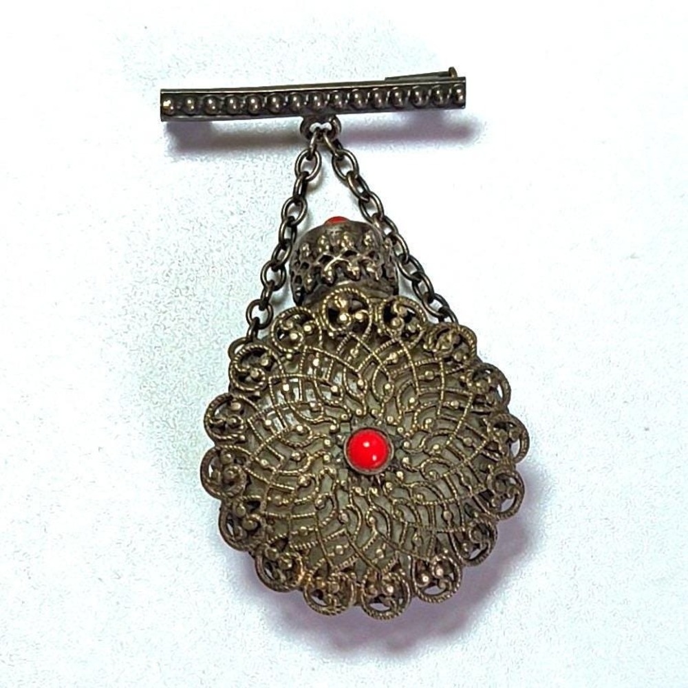 Antique Perfume Snuff Bottle Dauber Bar Brooch Filigree Red Coral Silver Tone
